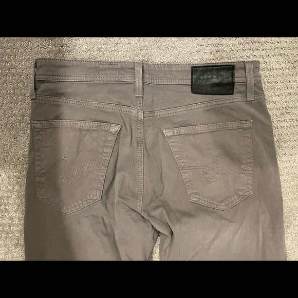 Gently-Worn Adriano Goldschmied The Graduate 31x32 - Picture 9 of 10